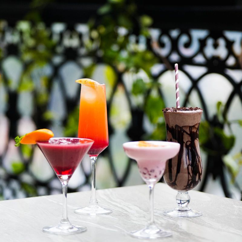 The drinks board, on the rail